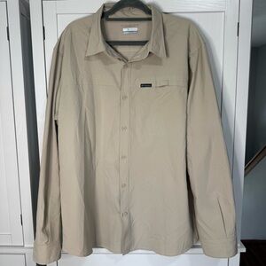 Columbia Omni-Shade Long Sleeve Button Shirt XL Beige Hiking Fishing Outdoor